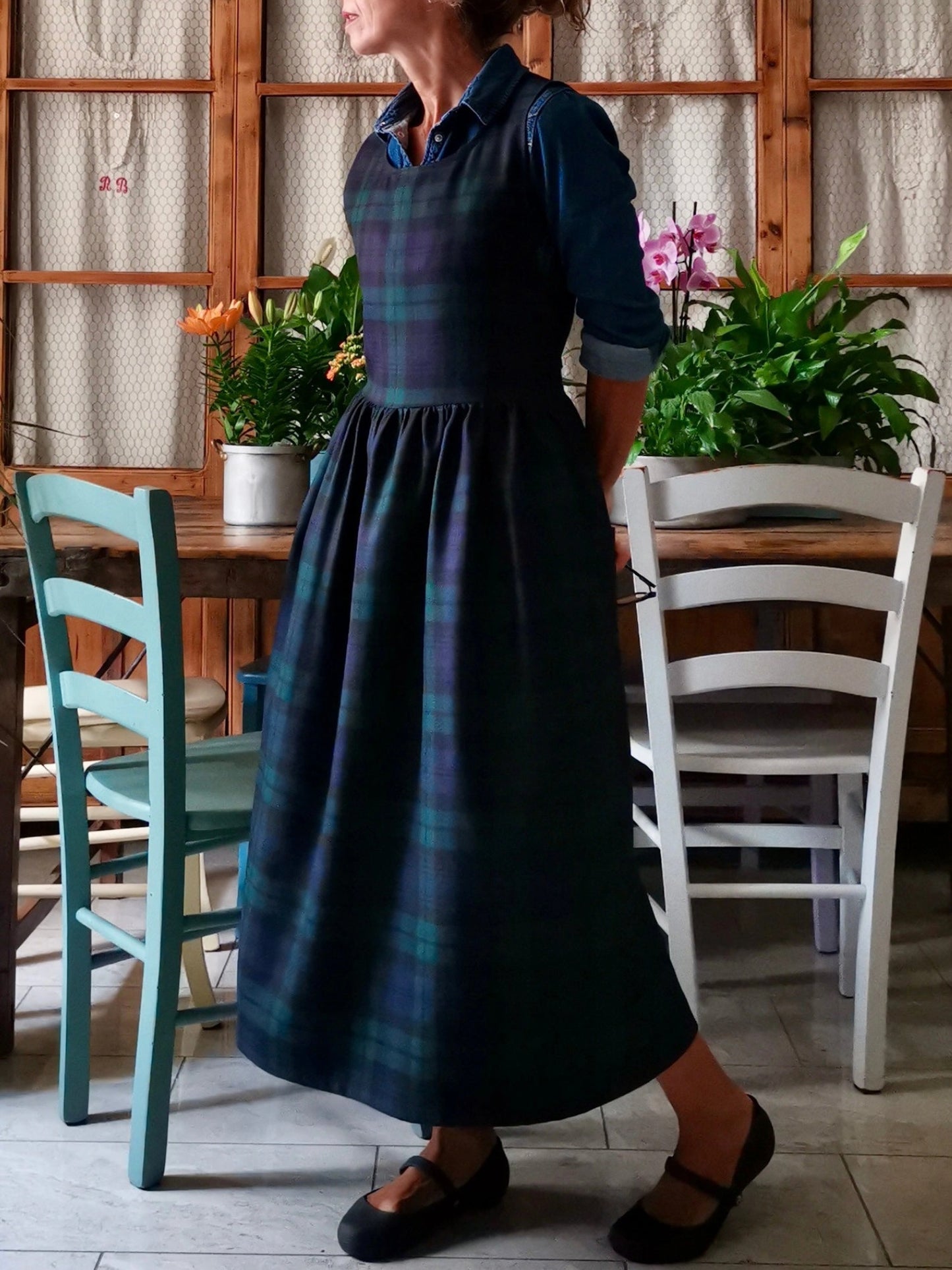 Vintage Deep Dark Green & Blue Plaid Long Apron & Dress (2-in-1)