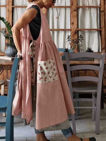 Vintage Pink & White Plaid Long Apron & Dress (2-in-1) with Floral Pockets